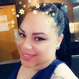 Meet your Posher, Aisha